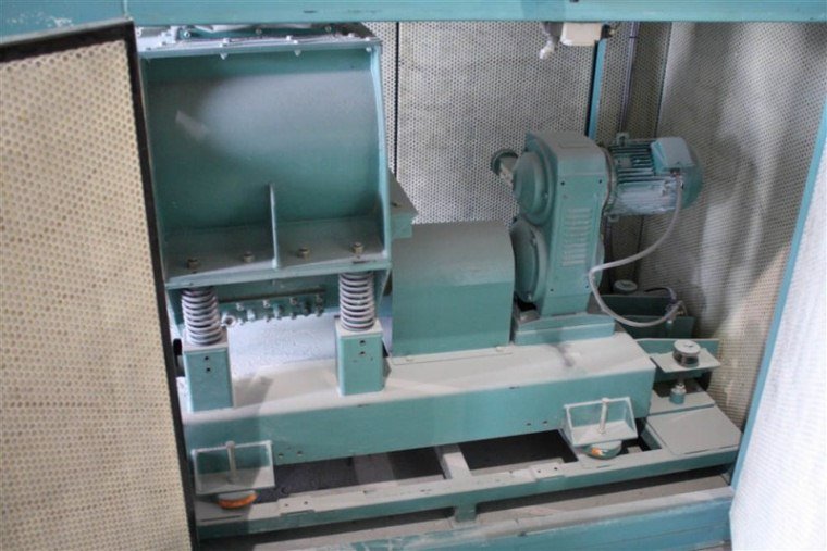 Sintobrator Ltd. #VF-P Vibrating Barrel Finishing Machine