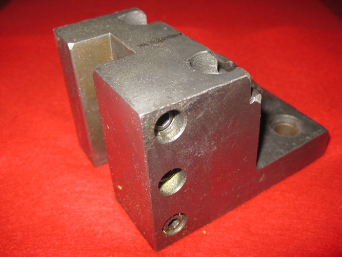 TSUGAMI 3177-Z214, Turning Tool Holder (CW) for NP20/NP32, MU38