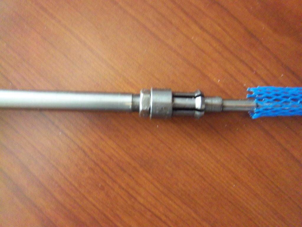 MicroCentric HSV3-3, 4 High Speed 3-Jaw Air Chuck, Air Tube