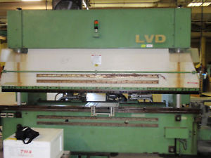 150 Ton, LVD 165 BH 08N, Tool Clamping, Automatic Crowning