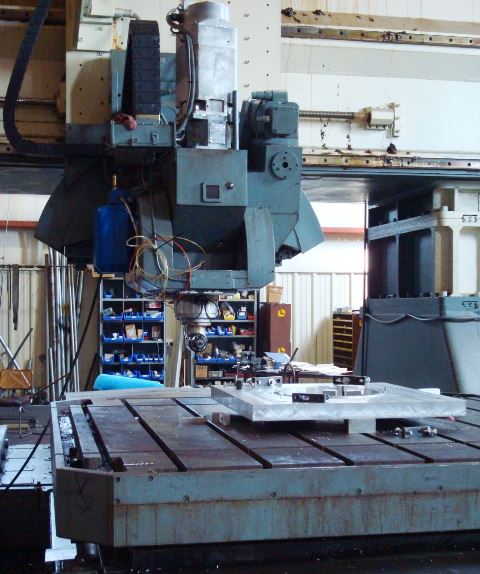 315 X, 92 Y, 54 Z, Giddings & Lewis Numerimil, 1969, Right Angle Head
