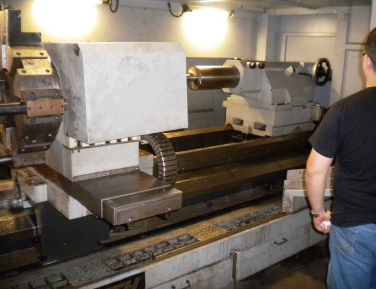 44 x 120 , GANESH GT-44120, 2012, 6 Bore, 30HP, 15.74 Steadyrest, Tailstock