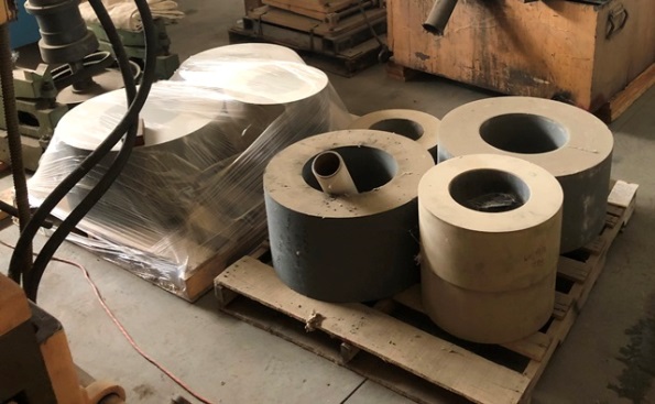 No. M10200, SMTW, 8 Capacity, 24 G-Wheel, 15.7 R-Wheel, In & Thru Feed