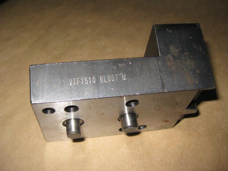 CITIZEN VTF1510, Double Turning Tool Hldr w/ Coolant for M12/16, M(1)20