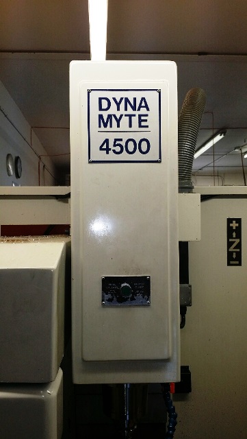 20 X, 16 Y, 20 Z, DYNAMYTE DM4500, 10k Spindle, Meldas300 Control,