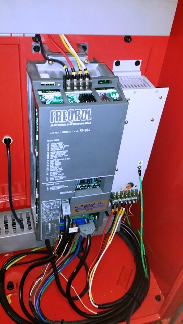 20 X, 16 Y, 20 Z, DYNAMYTE DM4500, 10k Spindle, Meldas300 Control,