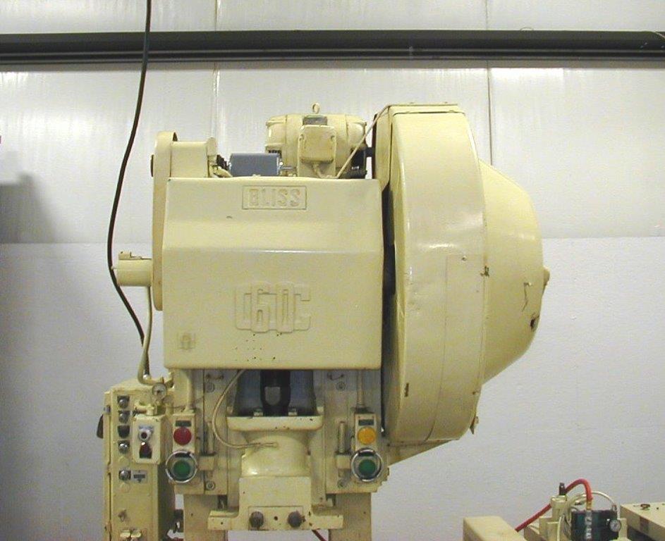 60 Ton, BLISS, 4 Stroke, 100 SPM, 15 3/4 Shut Height