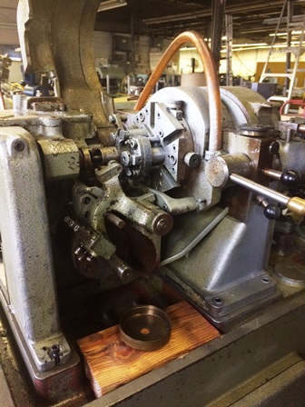 5/32 , ESCOMATIC, No. D4, 2 Cutting Tools, square base