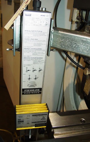 90 Ton, STRIPPIT PPEB 90/08, 2003, 96 Bed, 15.7 Throat, LVD 4-axis control