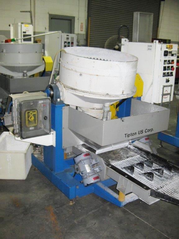 2.7 CuFt TIPTON EFF-105SA, 2004, Semi-Automatic, separation mechanism