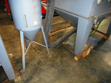 60 x 48 SL/DBL, TRINCO, 600 CFM Abrasive collector & Filter Cabinet, 2-stations