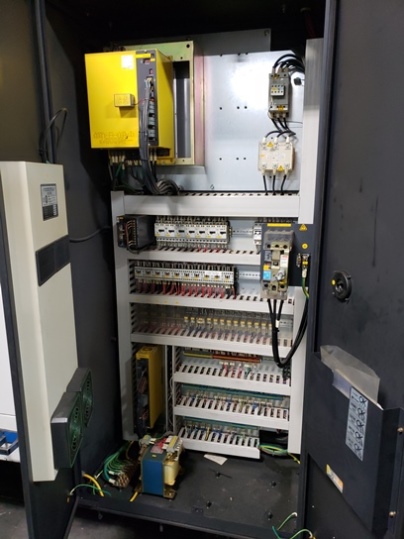 30 X, 16 Y, 20 Z, Doosan MV3016LD, 2007, TSC, Chip Conveyor