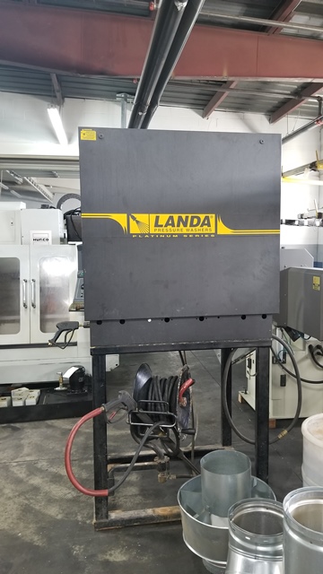 3000 PSI LANDA VNG 4-3000, 275 deg, 3.5 gpm, Natural gas, 220V, XLNT