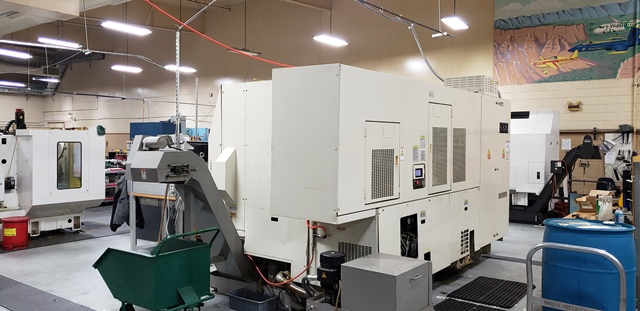 Okuma MacTurn 30-W, OSP7000L, 8 Chk, 2 , 2000,Rigid Tap,U-axis,Chiller,Conveyor