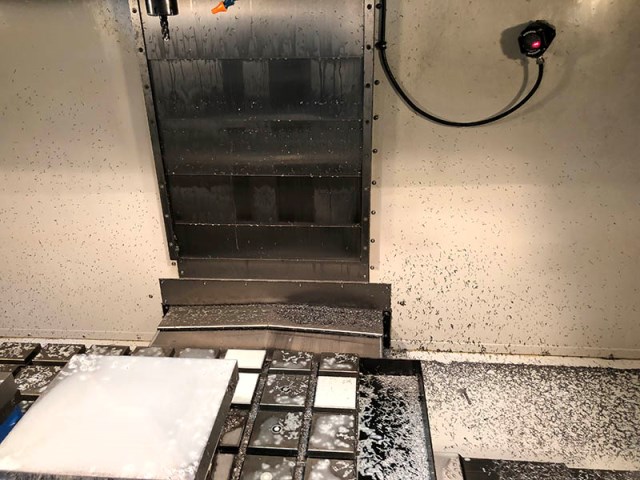 40 X, 26 Y, 24 Z, Haas VM3, 2007, Probe, P-Cool, Rigid Tapping, Chip Auger
