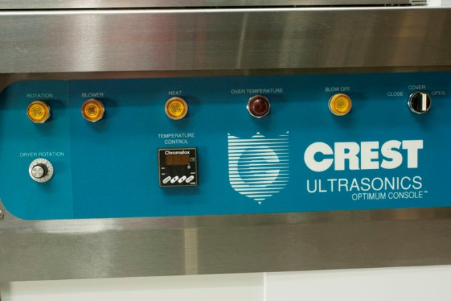 Crest Ultrasonic OC4-1218-HE, 2000, 12x18x10 , 4-stn, 3-Heated/rotating tanks
