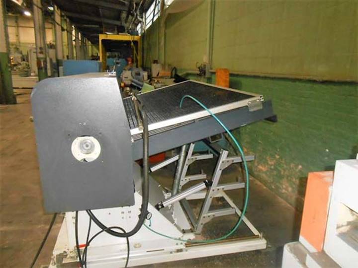 4 3/4 Dia, LNS Quick Load Servo S2, 5 1/4', 2002, Storage Rack, Remote Control