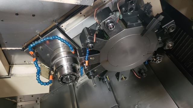 Miyano BNE-64SY2, Fanuc 18iTB, 8 Chk, 2.57 cap, 2005, 2-turret, Y-axis, sub Spdl