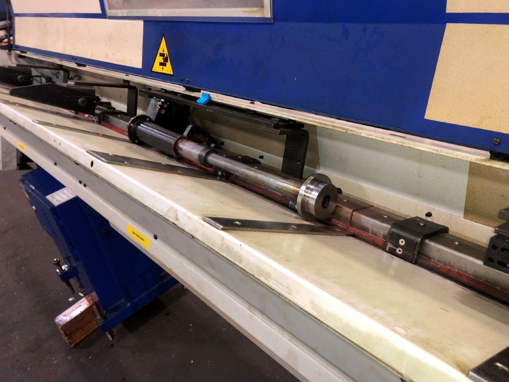 1/16 - 1 Dia, Iemca Mini Boss 325, 12', 1997, Sliding/Fixed Headstock