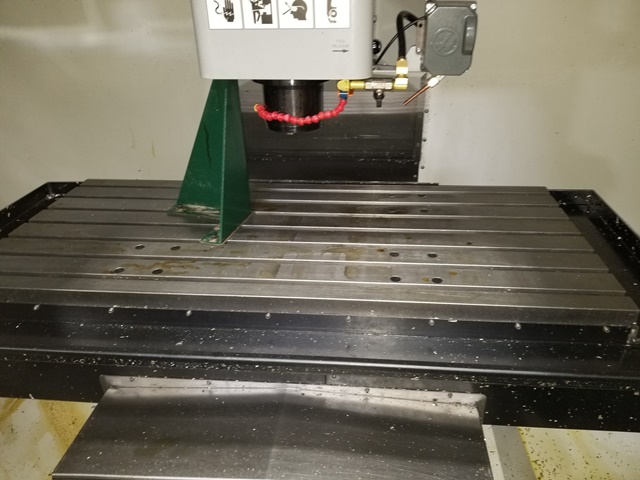 50 X, 26 Y, 25 Z, Haas VF5/40, 2005, 10K Spindle, 4th Prewire, Rigid Tap, P-Cool