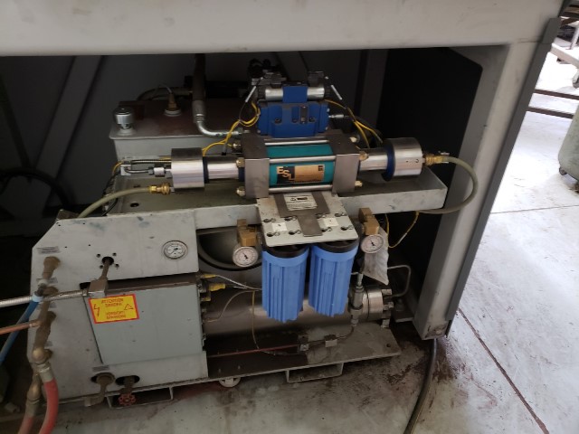 Flow M3B 4020, 2014, 5 axis head, Flowteach Control