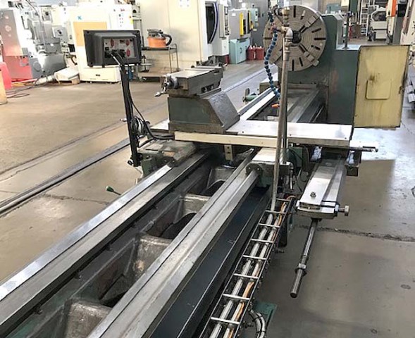 40 x 31 , Kingston HR5000, 2000, Heidenhain DRO, 24 Chk, Steady Rest, Tailstoc