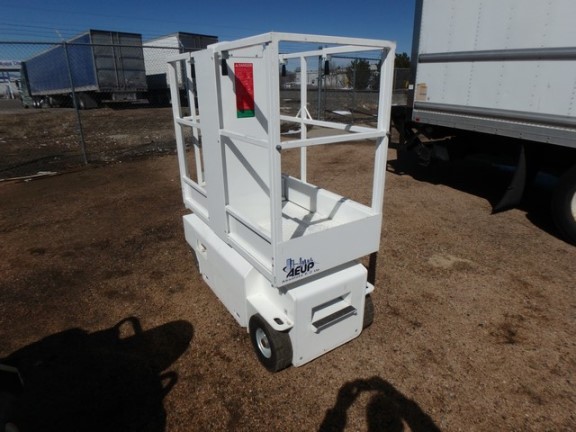 Absolute EZ UP IAWP-15, 21 Ft, 63 x29 x73 W, 2016, 616# Cap, 2 Extension decks