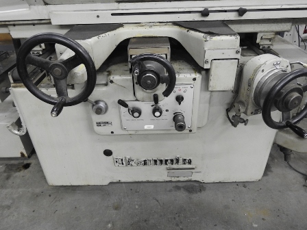 Okamoto 1632N, 1988, 15 x 33 , Sony DRO, Dresser, Walker Electro-Magnetic Chuck