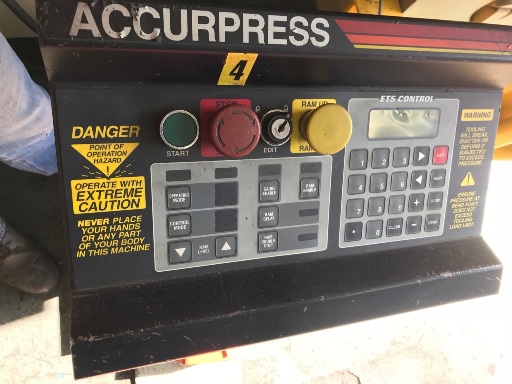30 Ton, ACCURPRESS 7305, 1997, 5', ETS 100 Control, Variable Speed,