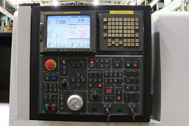 DOOSAN PUMA 300C, FANUC 21IT, 12 Chk, 4 , 2007, Tail, Tool Setter, Chip