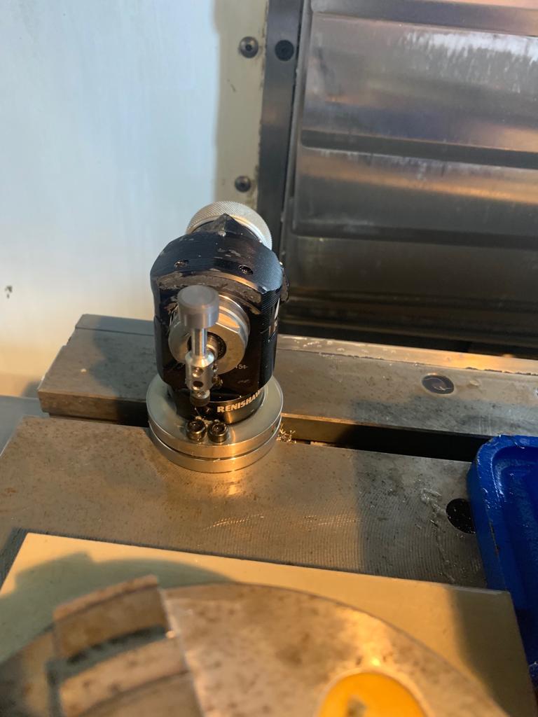 30 X, 16 Y, 20 Z, Haas VF-2SS, 2013, Rigid Tapping, High Speed, 4th Axis