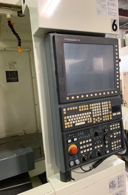30 X, 18 Y, 18 Z, Kitamura Mycenter-3XG, 2011, 15K RPM, Chip Conveyor