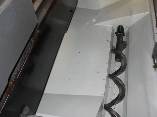 50 X, 20 Y, 29 Z, Haas VF-4, 2012, Chip Auger, P-Cool, 24 Tool