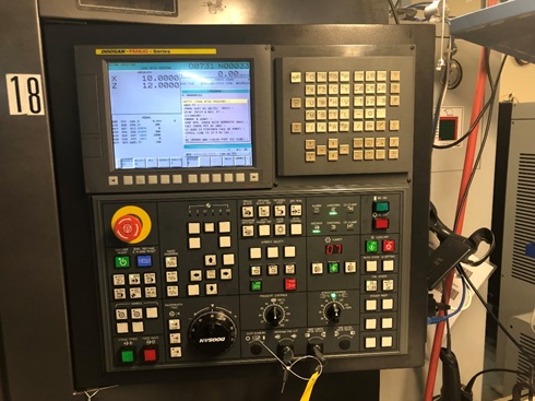 DOOSAN PUMA 2100, FANUC, 8 Chk, 2 1/2 , 2012, Tail Stock