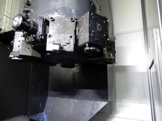 Doosan V8300M, 2019, Fanuc i, 12 Station Turret,15 , Chip Conveyor,2-SP GB,