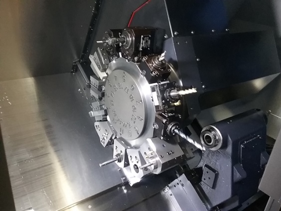 DOOSAN LYNX 220LYC, FANUC, 8 Chk, 2016, Y-Axis, Live Tool