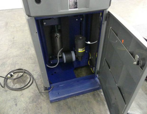 Lantech Q300 Stretch Wrapper, 80 x 20 , 35 Loads Per Hour, 65 Turntable