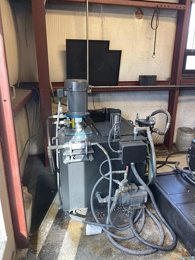 31.5 X, 20 Y, 20 Z, TOYODA FV850S, 2011, 15K rpm, 32atc, 4th axis, HPC