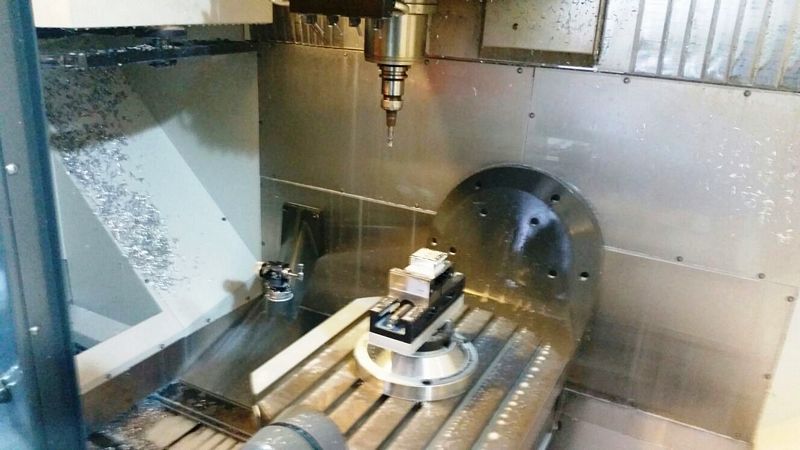 30 X, 20 Y, 20 Z, Haas UMC-750, 2014, Rotation & Scaling, Probing, Expanded Mem