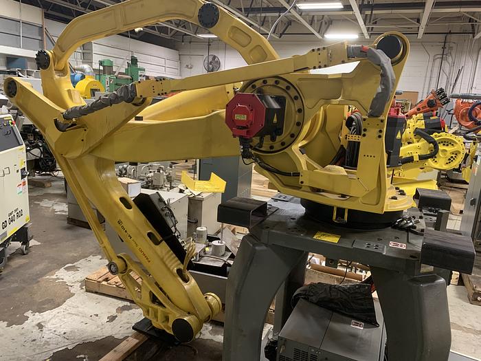 Fanuc M410iB/160, 2003, RJ3iB Control, Teach Pendant, Robot Stand