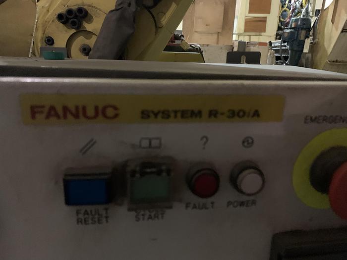 Fanuc Arcmate 120iB/10L, 2007, Fanuc R30iA, Teach Pendant