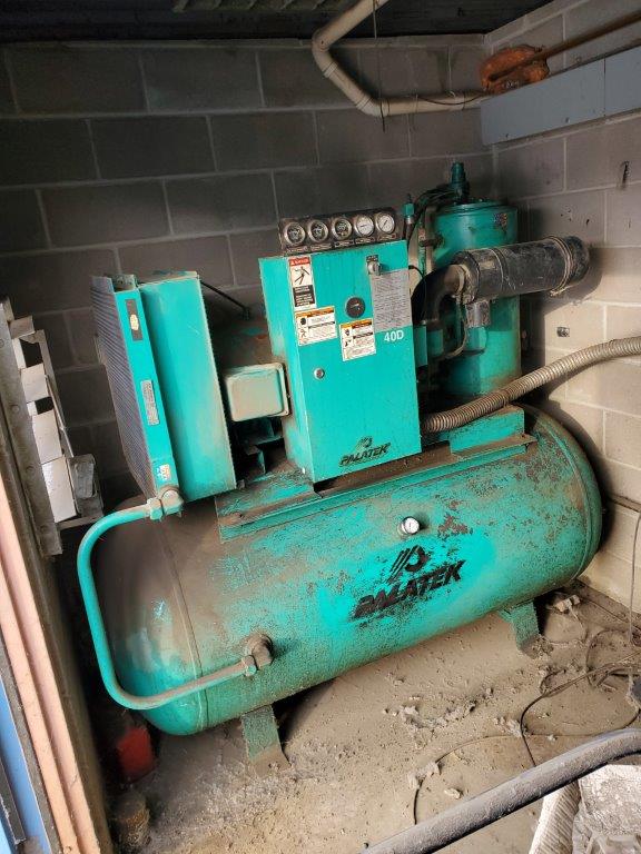 166 CFM, 125 PSI, Sullivan Palatek, 40 DP, 40 HP, Air Dryer