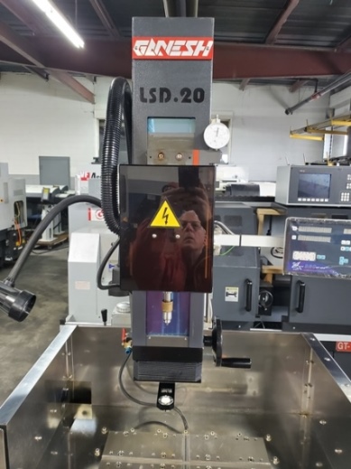 GANESH, LSD-20 EDM DRILL, 2014, as-new, 30 Amps ,17 3/4 x 8 1/4 , 2-axis DRO