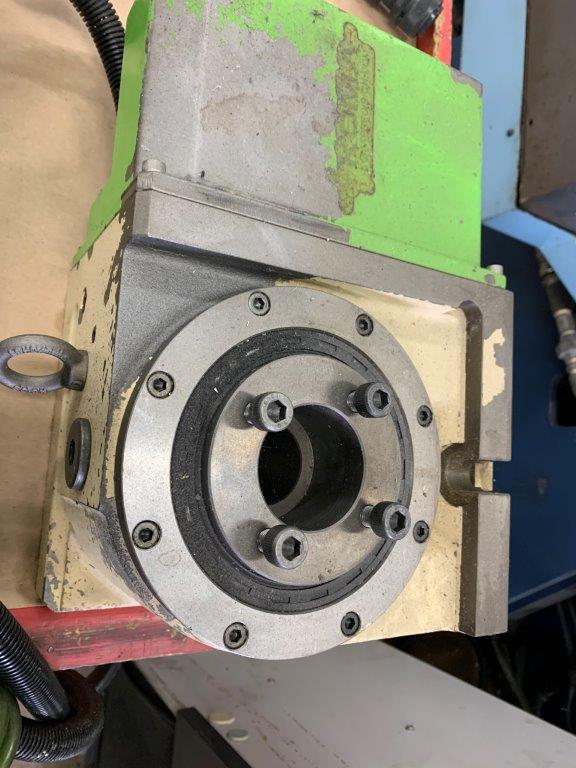 31 X, 26 Y, 19 Z, Matsuura VMAX-800, 2002, Rotary Table