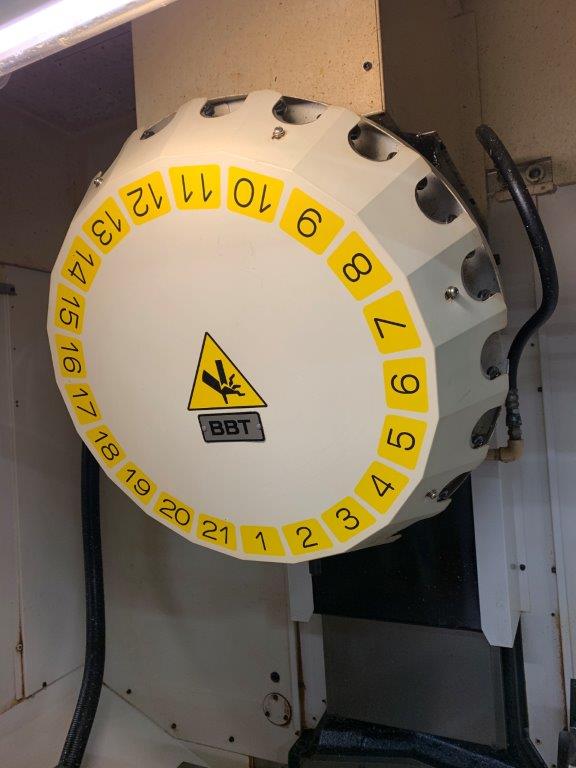 Fanuc Robodrill Alpha T21iF, Fanuc 31iA5, 2010, 10,000 RPM, BT-30