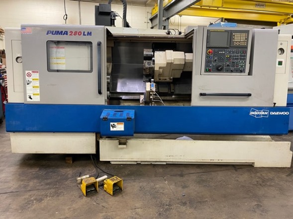 DOOSAN PUMA 280LM, FANUC 21ITB, 12 Chk, 3 , 2006, LIVE TOOL, TAILSTOCK