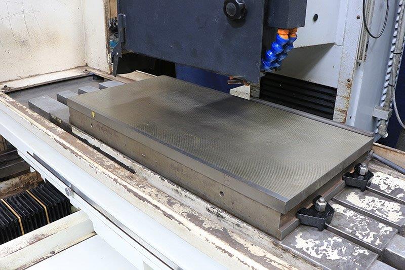 Chevalier FSG-1632ADII, 2007, Variable Speed Drive, Auto Grinding, Sony DRO