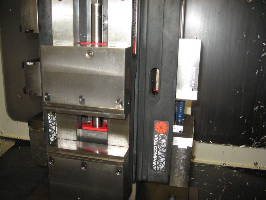 23 X, 22 Y, 22 Z, Doosan HC400, 2013, Auto Pallet Changer, Probe, Mist Collectr