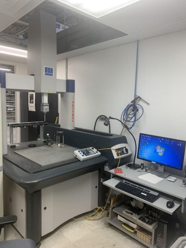 Zeiss Contura 7/10/16, 2002, C99 Control, Probe Change Rack, Calibration Sphere