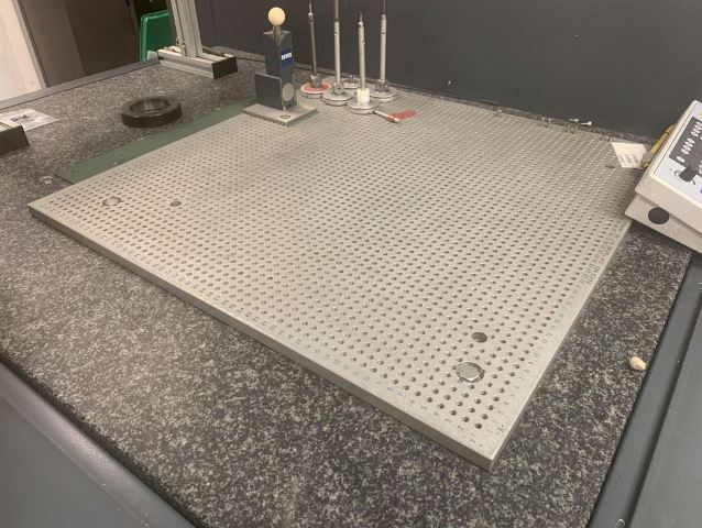 Zeiss Contura 7/10/16, 2002, C99 Control, Probe Change Rack, Calibration Sphere